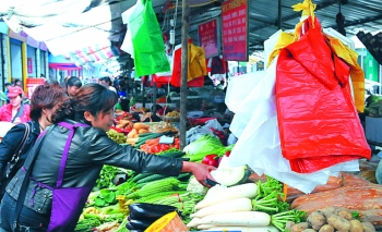 廣州：菜市場塑料袋要收費 雖已張榜卻難以執行