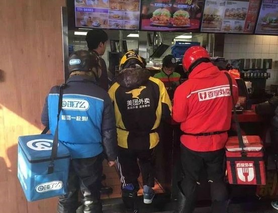 外賣行業(yè)環(huán)保路徑何在？ 加快推進(jìn)包裝物供給側(cè)改革
