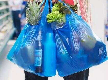 哥斯達黎加全國近250家超市停止供應塑料袋