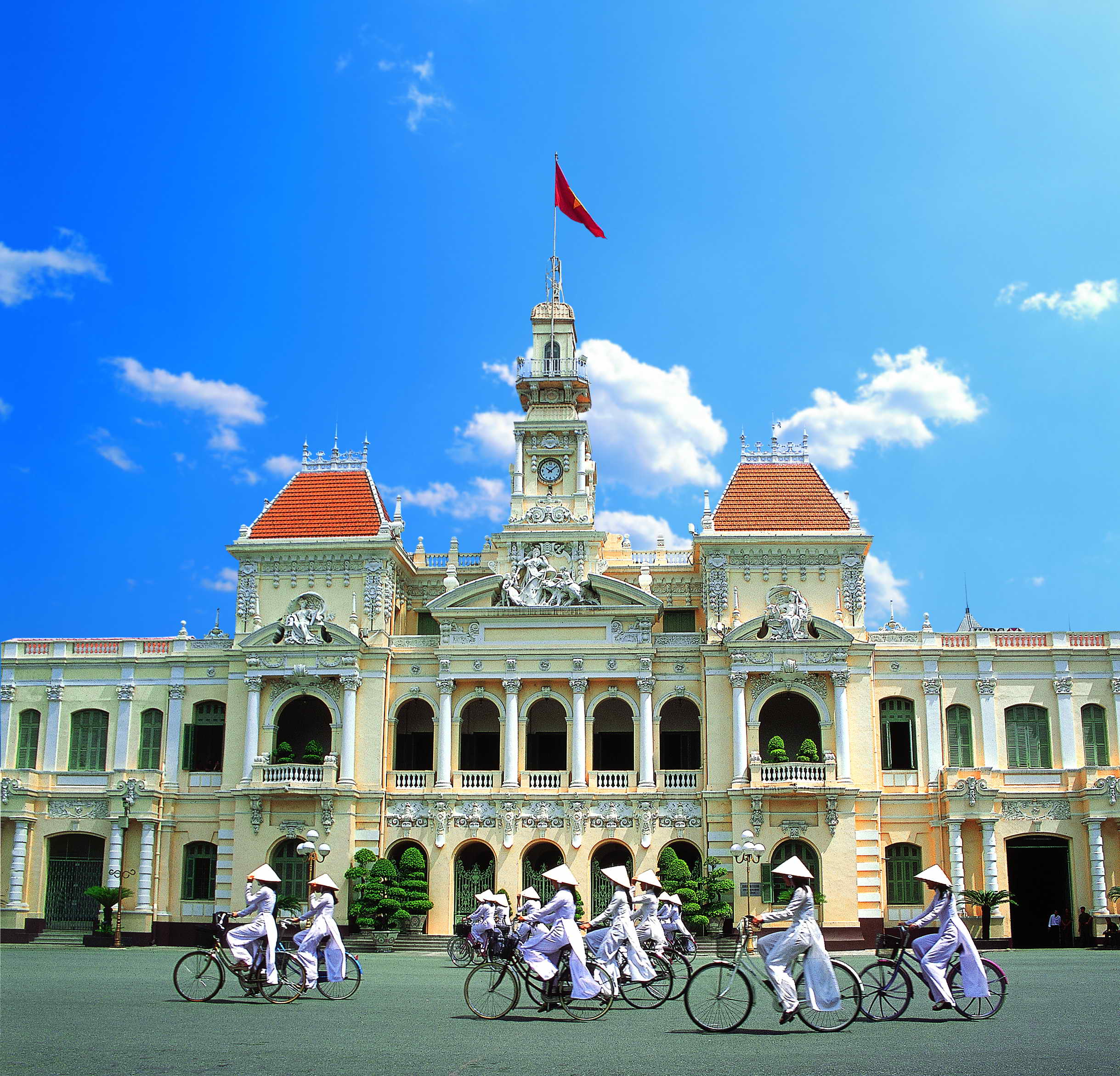 胡志明市下決心杜絕塑料垃圾污染