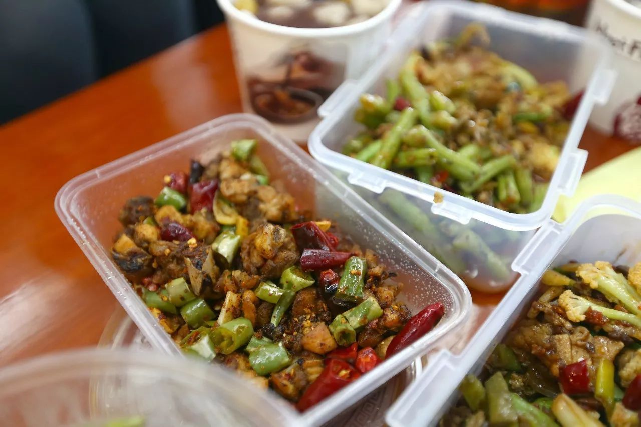 外賣安全嗎？塑料包裝盒上的數字門道