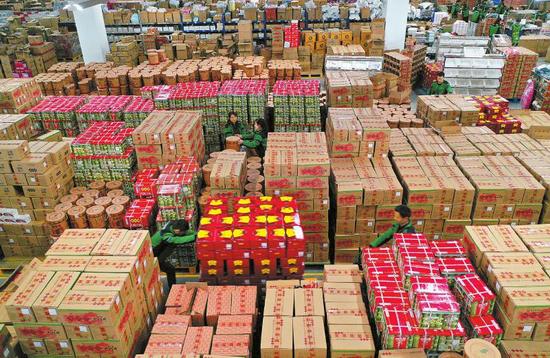 雙11當(dāng)日處理5.35億快件 全行業(yè)臨時聘用近40萬人