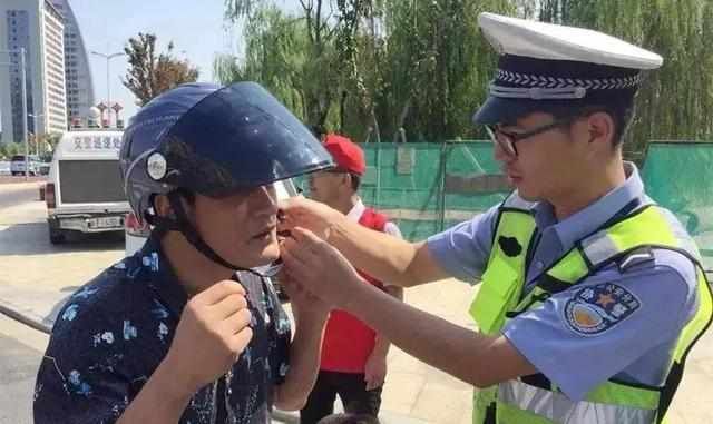 一紙新政引來百億元市場 “火熱的頭盔”需降溫