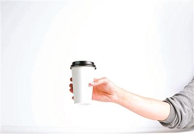 塑料瓶換紙盒 現在紙杯也要取消了？