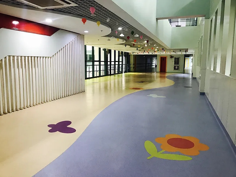 PVC塑膠地板行業產能不斷增長 市場規模超30億元